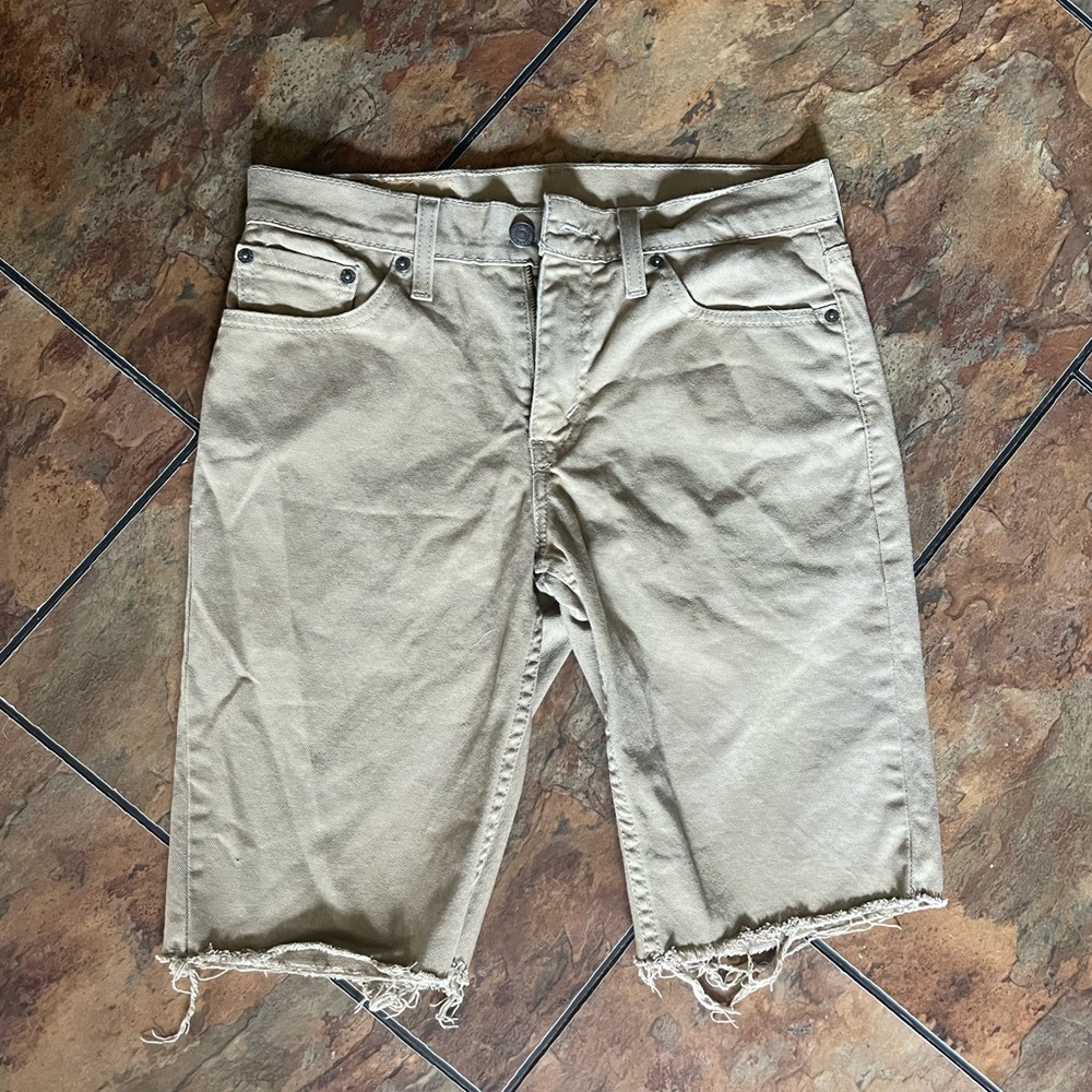 Levi Khaki Jean Shorts